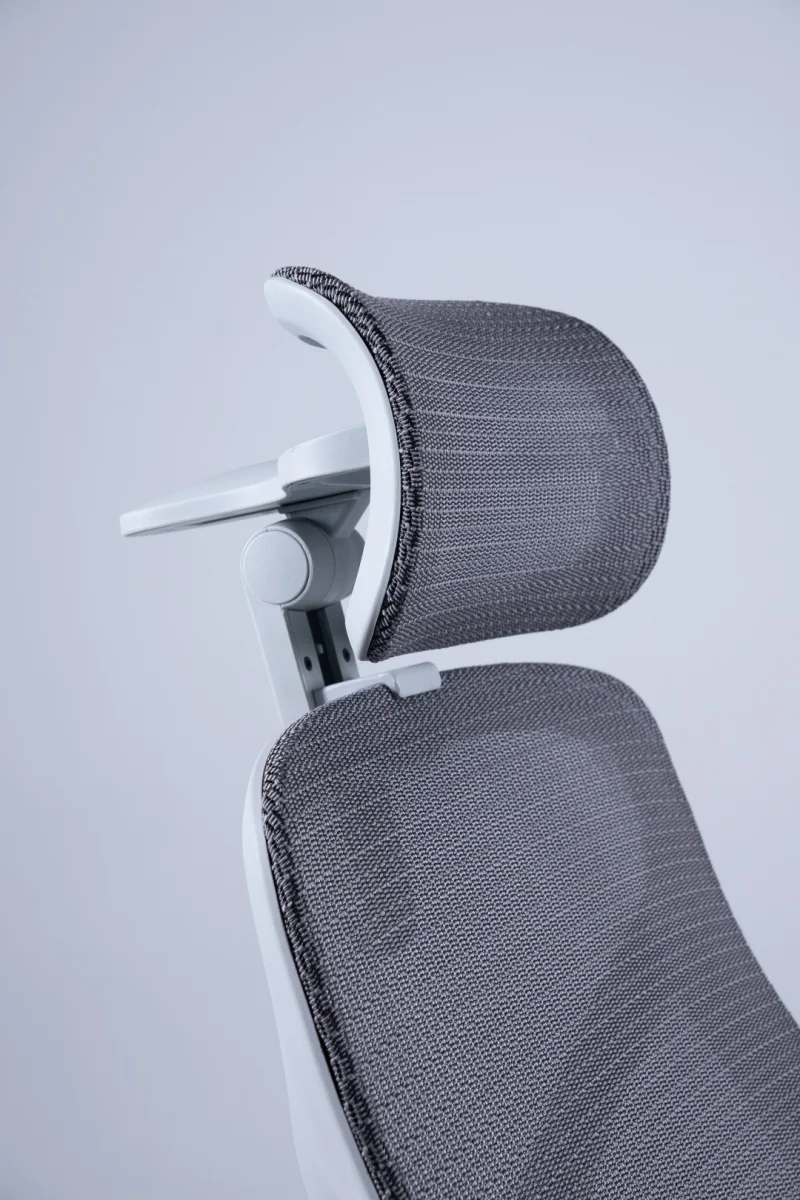 Офисное кресло  с подставкой для ног Арт Строй Мебель 09-1x Grey 12