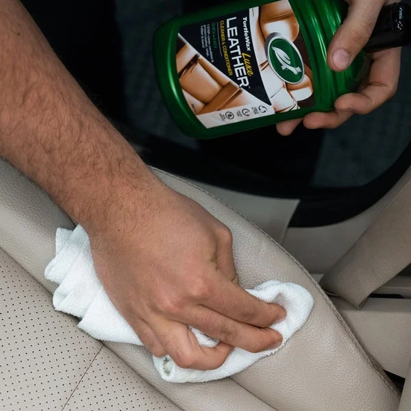 TURTLE WAX LUXE LEATHER ОЧИСТИТЕЛЬ И КОНДИЦИОНЕР КОЖИ 500мл 2
