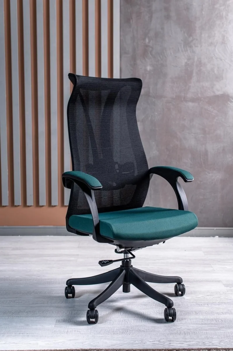 Компьютерное кресло 819 black +G